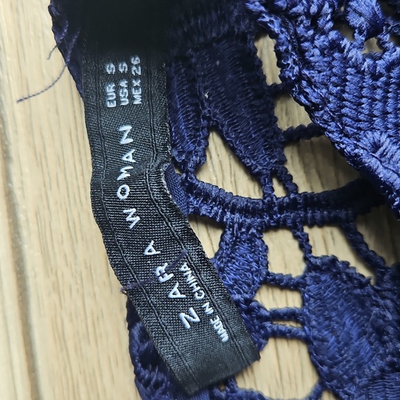 Zara Navy Blue Eyelet Embroidered Lace Top S - Picture 2 of 7